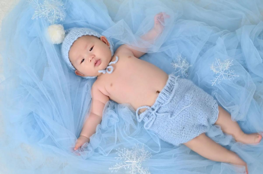 桦甸宝宝打完疫苗后发烧